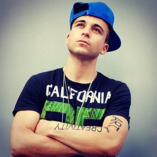 Read online HOW TO CHANGE THE WORLD: IDEAS, CREATIVITY AND CHANGE - Dr Che file in PDF